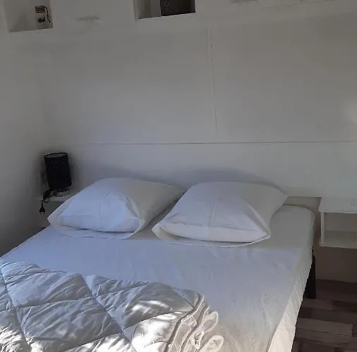 Campsite Mobil-home 6 Personnes Saint-Pair-sur-Mer